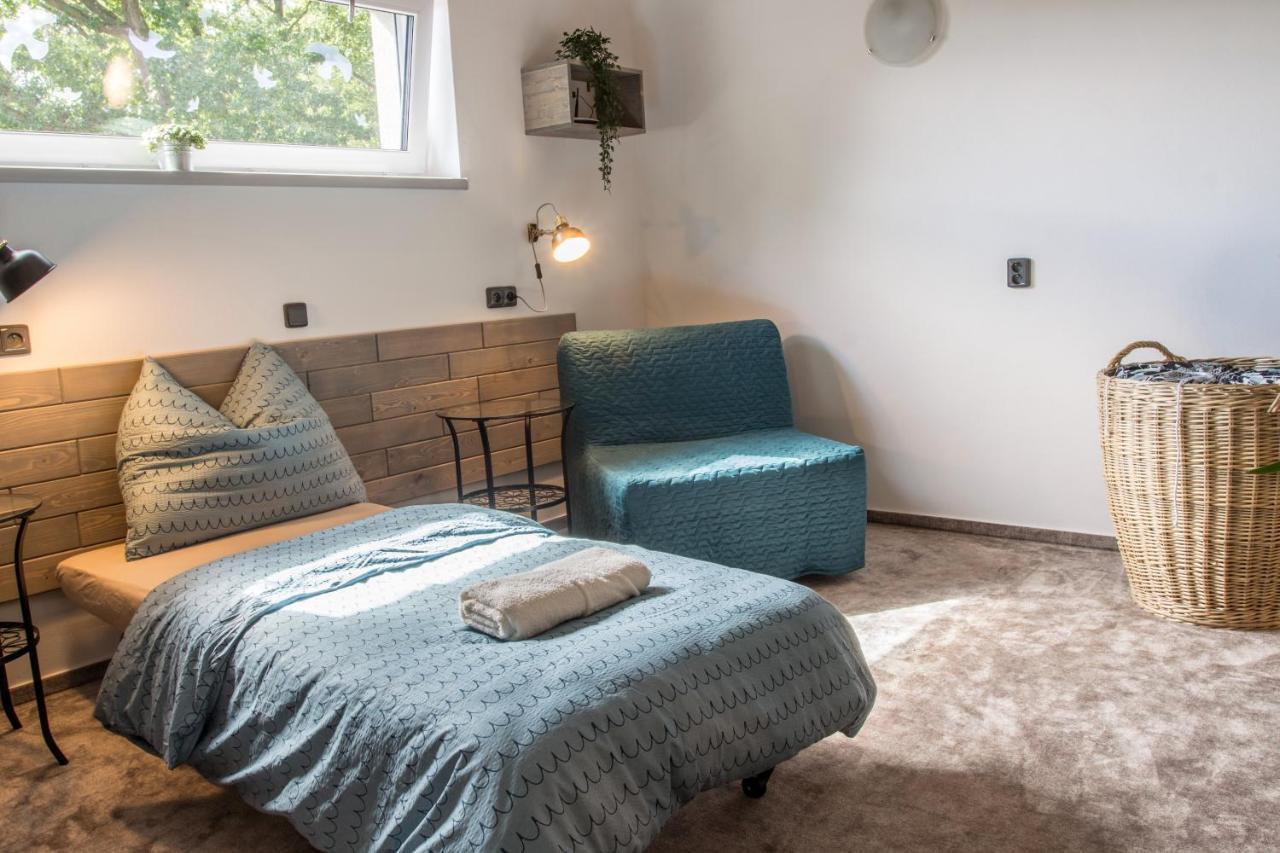 Apartmany Pod Lesem II Rodvinov Bagian luar foto