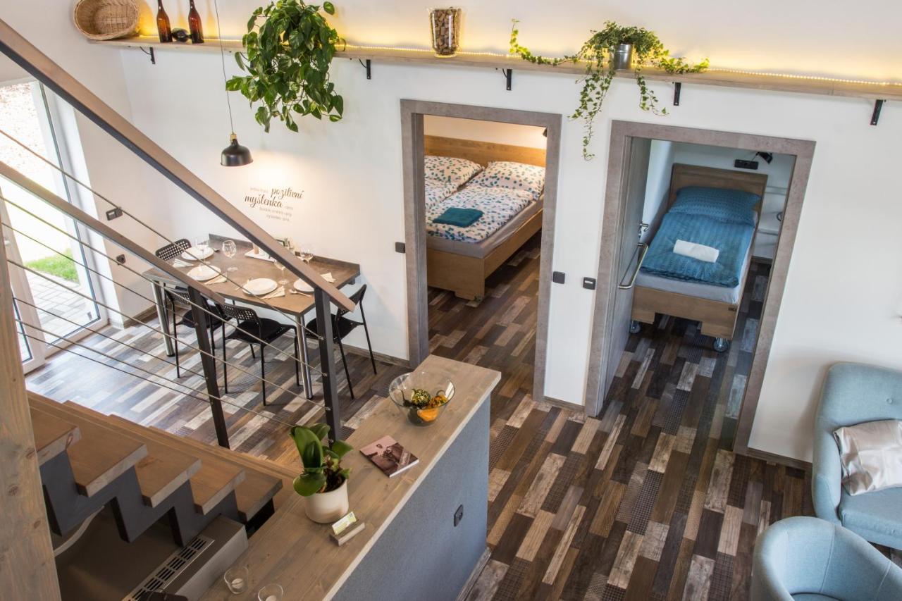 Apartmany Pod Lesem II Rodvinov Bagian luar foto
