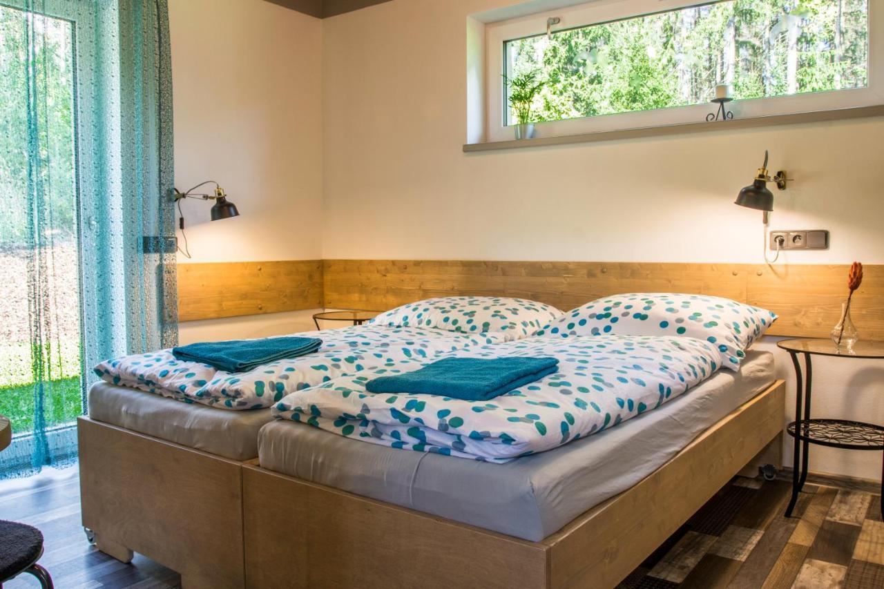 Apartmany Pod Lesem II Rodvinov Bagian luar foto